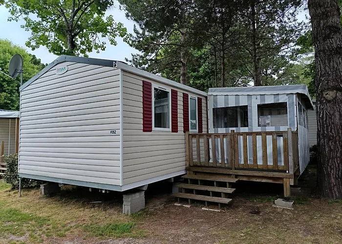 Mh F52 Camping Bois Masson